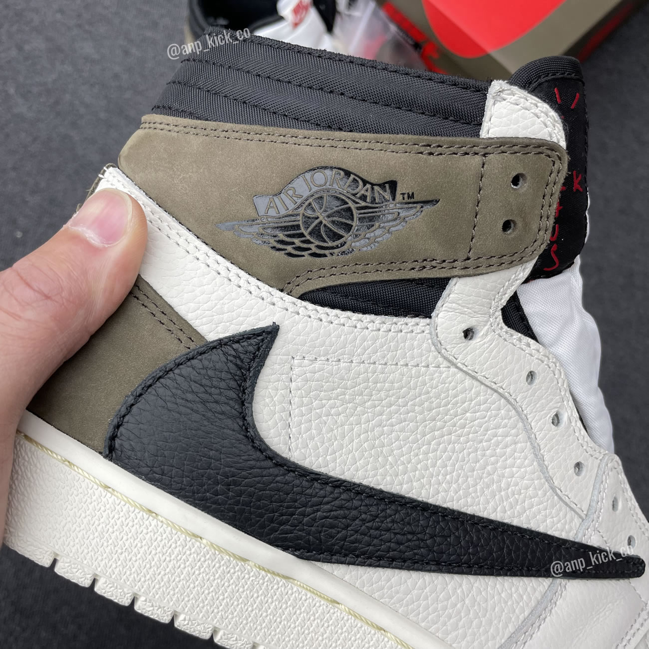 Travis Scott Air Jordan 1 High Og Sp White Brown Black Fragment Anpkick Custom Making (4) - www.kitistry.com Travis Scott Air Jordan 1 High Og Sp White Brown Black Fragment Anpkick Custom Making (4) - www.kitistry.com