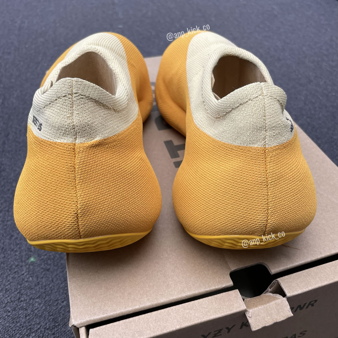 Adidas Yeezy Knit Rnr Sulfur Anpkick Gw5353 (4) - www.kitistry.com Adidas Yeezy Knit Rnr Sulfur Anpkick Gw5353 (4) - www.kitistry.com
