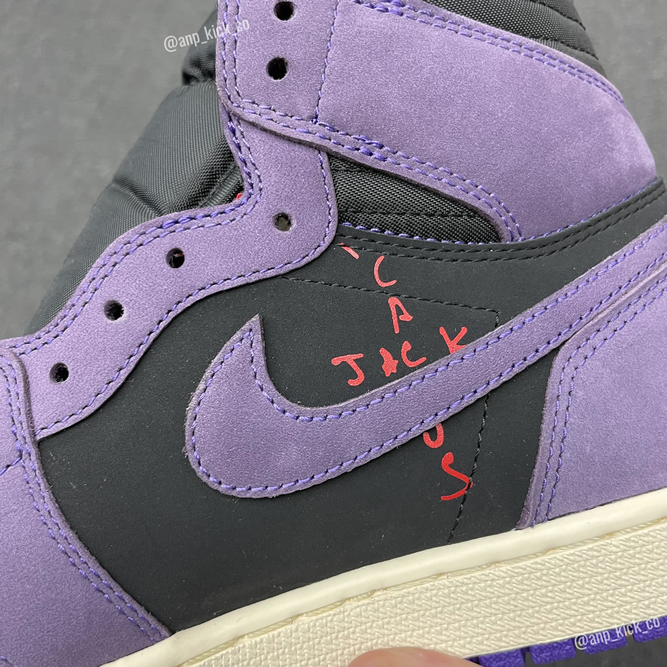 Travis Scott Air Jordan 1 High Og Sp Purple Black Anpkick Custom Making (5) - www.kitistry.com Travis Scott Air Jordan 1 High Og Sp Purple Black Anpkick Custom Making (5) - www.kitistry.com