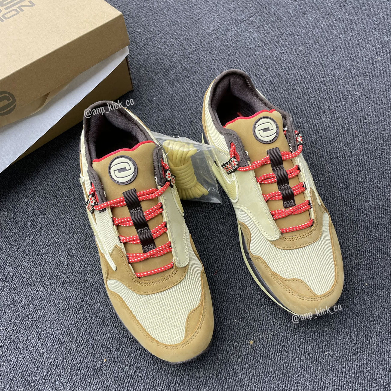 Travis Scott Nike Air Max 1 Wheat Anpkick Do9392 701 (9) - www.kitistry.com Travis Scott Nike Air Max 1 Wheat Anpkick Do9392 701 (9) - www.kitistry.com
