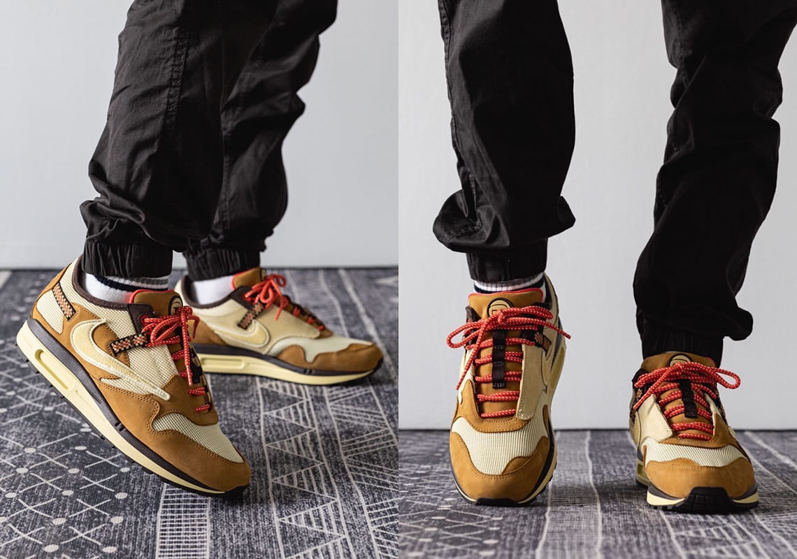 Travis Scott Nike Air Max 1 Wheat Do9392 On Feet 701 (2) - www.kitistry.com Travis Scott Nike Air Max 1 Wheat Do9392 On Feet 701 (2) - www.kitistry.com