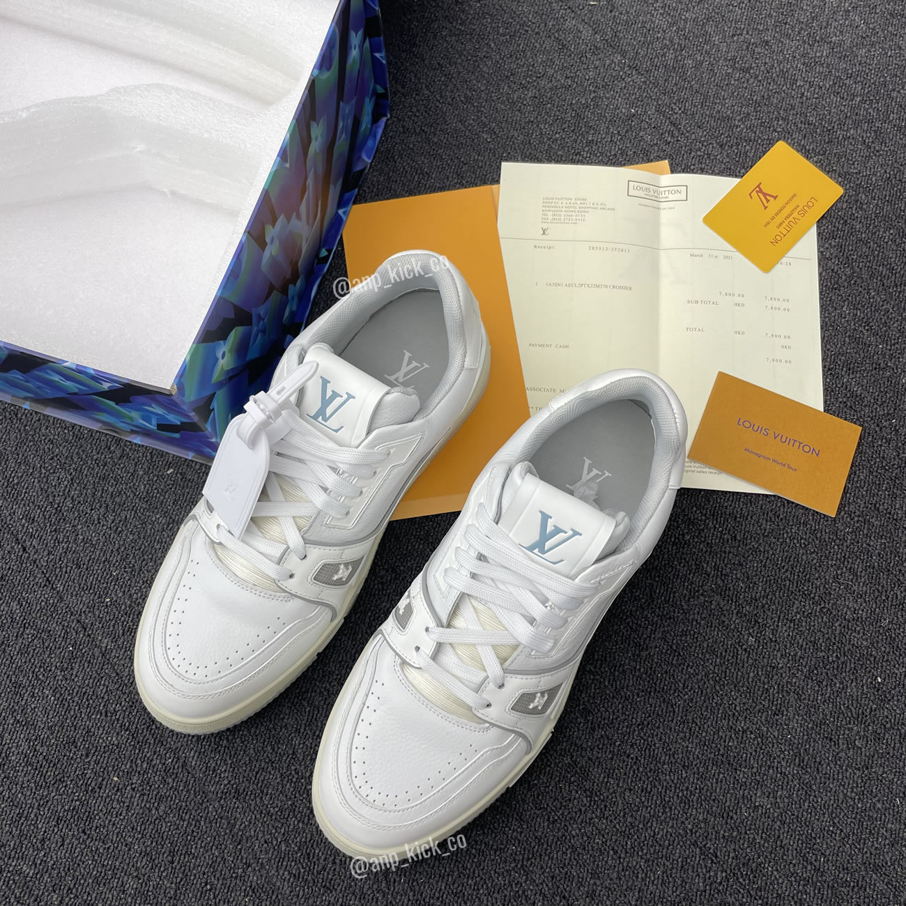 New L V Trainer Sneaker Shoes White Signature (8) - www.kitistry.com New L V Trainer Sneaker Shoes White Signature (8) - www.kitistry.com