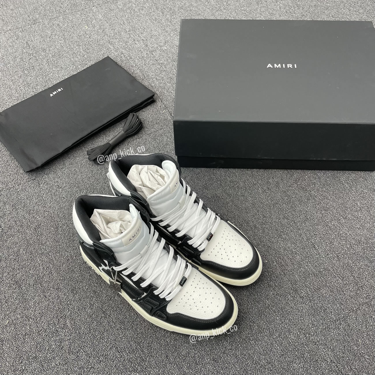 A M I R I Skel Top High Leather Sneakers Black White Anpkick Mfs002 004 (11) - www.kitistry.com A M I R I Skel Top High Leather Sneakers Black White Anpkick Mfs002 004 (11) - www.kitistry.com