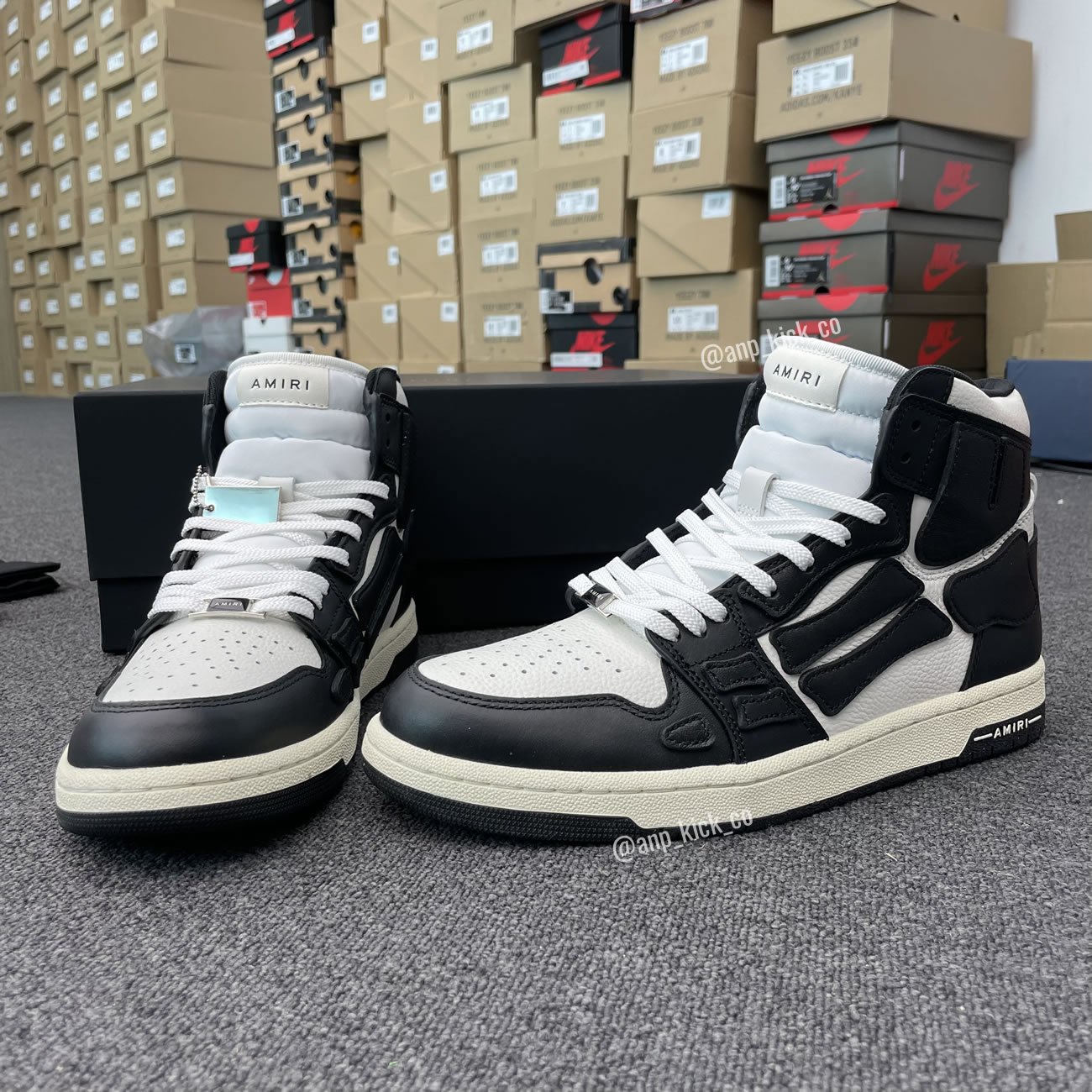 A M I R I Skel Top High Leather Sneakers Black White Anpkick Mfs002 004 (14) - www.kitistry.com A M I R I Skel Top High Leather Sneakers Black White Anpkick Mfs002 004 (14) - www.kitistry.com