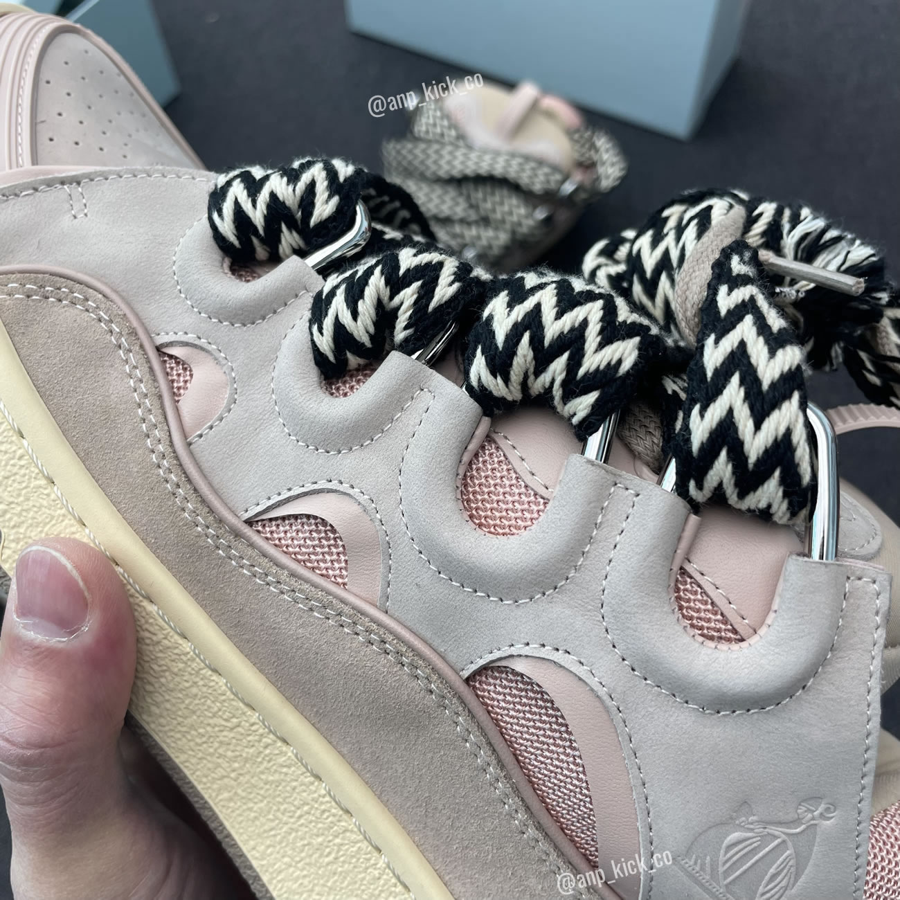 L A N V I N Leather Curb Sneakers Pink Anpkick Drag A2051 (5) - www.kitistry.com L A N V I N Leather Curb Sneakers Pink Anpkick Drag A2051 (5) - www.kitistry.com