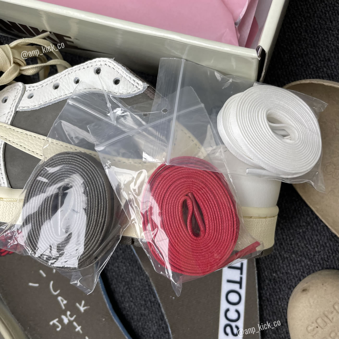 Travis Scott Air Jordan 1 Low Og Reverse Mocha Anpkick Dm7866 162 (16) - www.kitistry.com Travis Scott Air Jordan 1 Low Og Reverse Mocha Anpkick Dm7866 162 (16) - www.kitistry.com