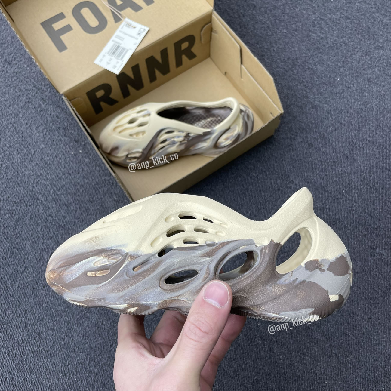 Adidas Yeezy Foam Rnnr Mx Cream Clay Anpkick Gx8802 (2) - www.kitistry.com