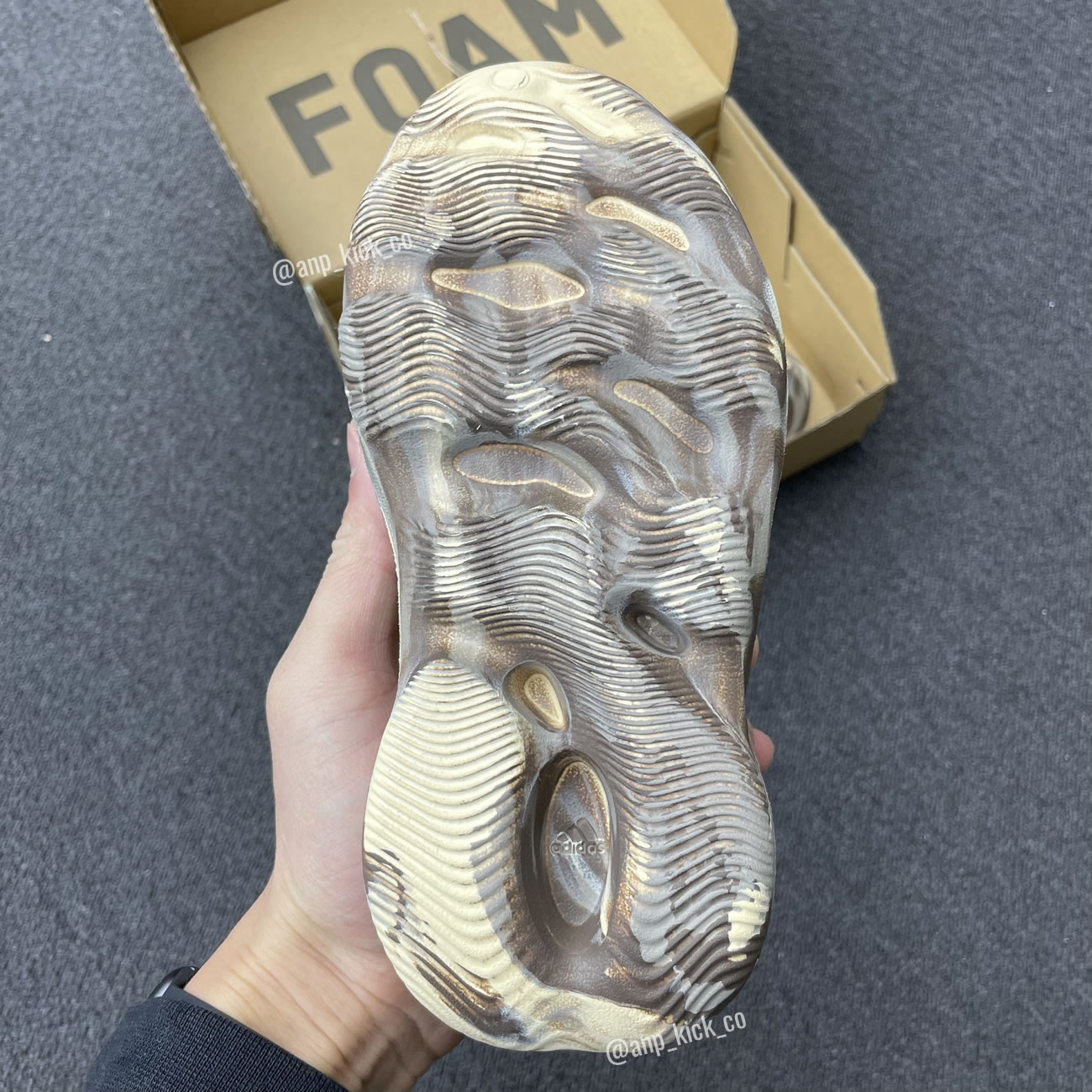 Adidas Yeezy Foam Rnnr Mx Cream Clay Anpkick Gx8802 (7) - www.kitistry.com