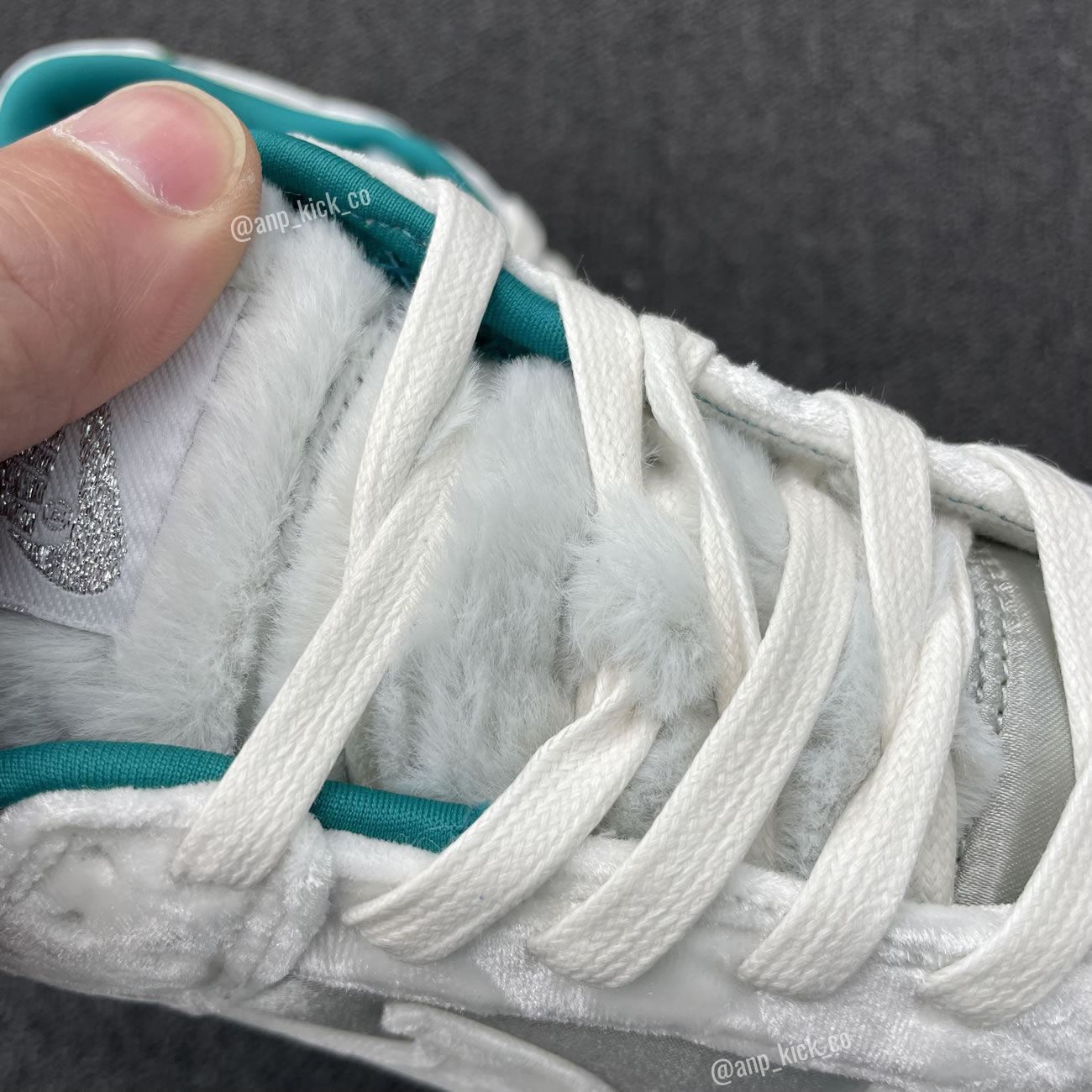 Nike Dunk Low Ice White Silver Blue Anpkick Do2326 001 (11) - www.kitistry.com Nike Dunk Low Ice White Silver Blue Anpkick Do2326 001 (11) - www.kitistry.com