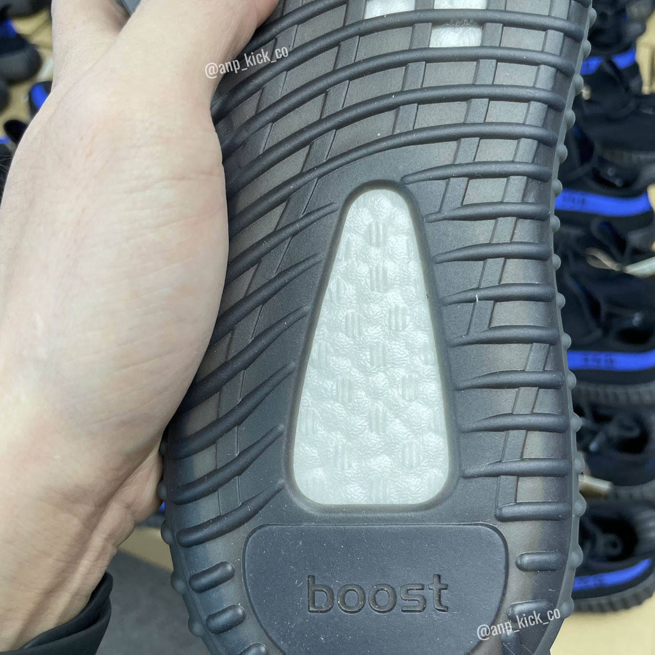 Adidas Yeezy Boost 350 V2 Dazzling Blue Anpkick Gy7164 (5) - www.kitistry.com Adidas Yeezy Boost 350 V2 Dazzling Blue Anpkick Gy7164 (5) - www.kitistry.com