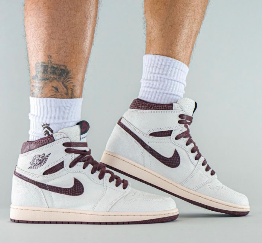 A Ma Maniere Air Jordan 1 High Og Sail And Burgundy Do7097 100 On Feet (3) - www.kitistry.com