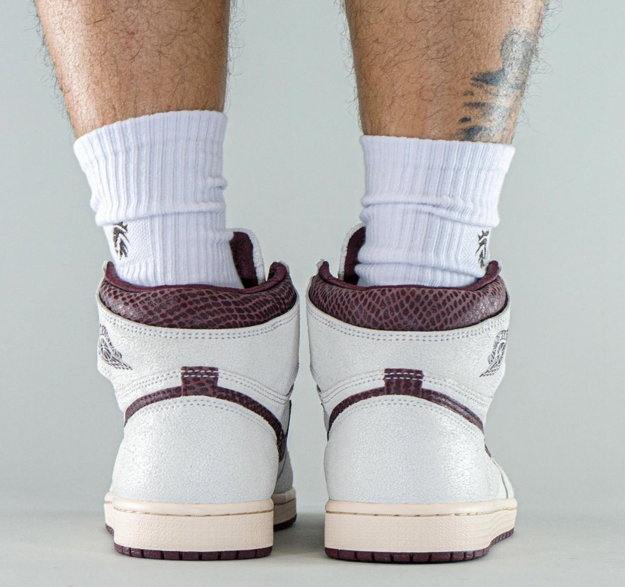 A Ma Maniere Air Jordan 1 High Og Sail And Burgundy Do7097 100 On Feet (6) - www.kitistry.com
