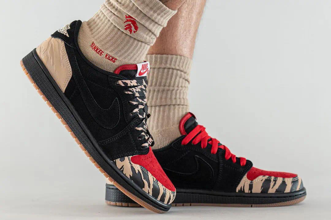 Solefly Air Jordan 1 Low Carnivore Dn3400 001 On Feet (2) - www.kitistry.com Solefly Air Jordan 1 Low Carnivore Dn3400 001 On Feet (2) - www.kitistry.com