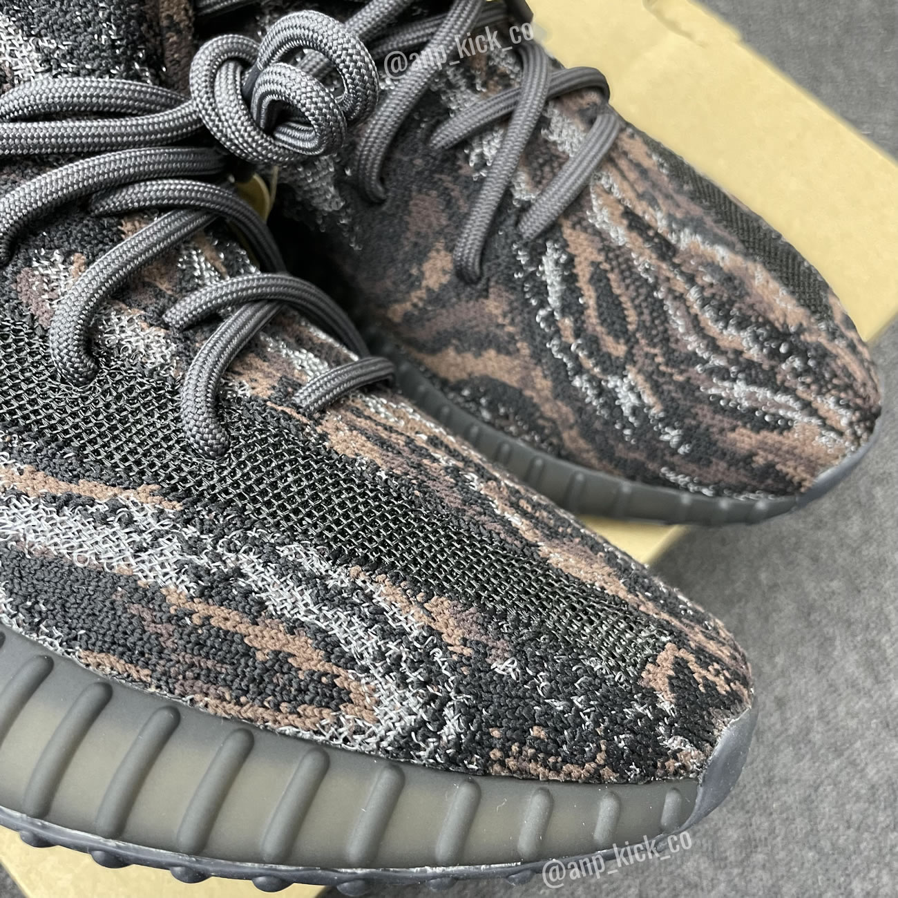 Adidas Yeezy Boost 350 V2 Mx Rock Anpkick Gw3774 (8) - www.kitistry.com Adidas Yeezy Boost 350 V2 Mx Rock Anpkick Gw3774 (8) - www.kitistry.com