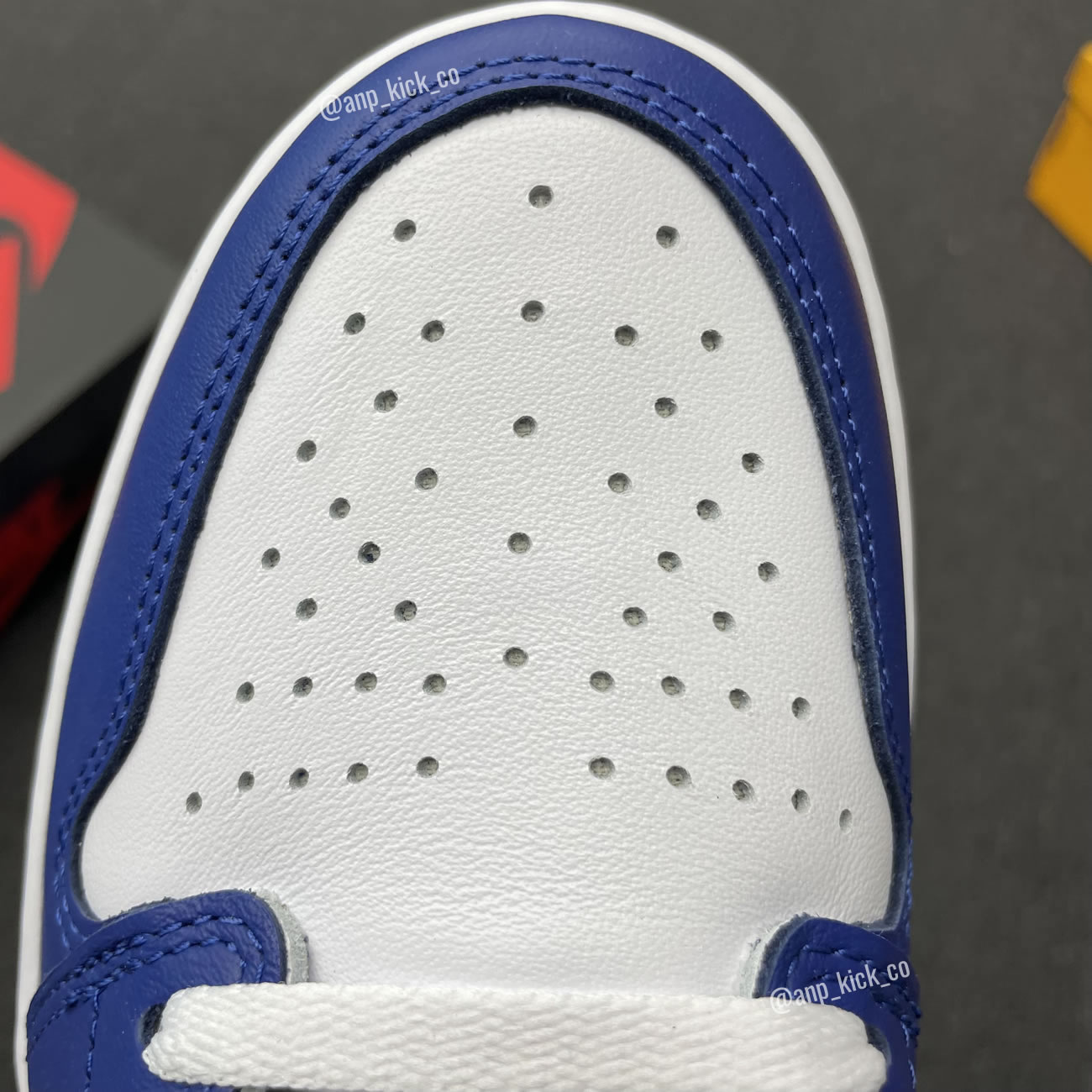 Air Jordan 1 Retro High Og Anpkick Storm Blue 555088 127 (4) - www.kitistry.com Air Jordan 1 Retro High Og Anpkick Storm Blue 555088 127 (4) - www.kitistry.com