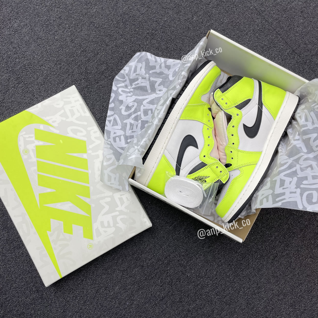 Air Jordan 1 Retro High Og Anpkick Volt Black Sail 555088 702 (12) - www.kitistry.com Air Jordan 1 Retro High Og Anpkick Volt Black Sail 555088 702 (12) - www.kitistry.com