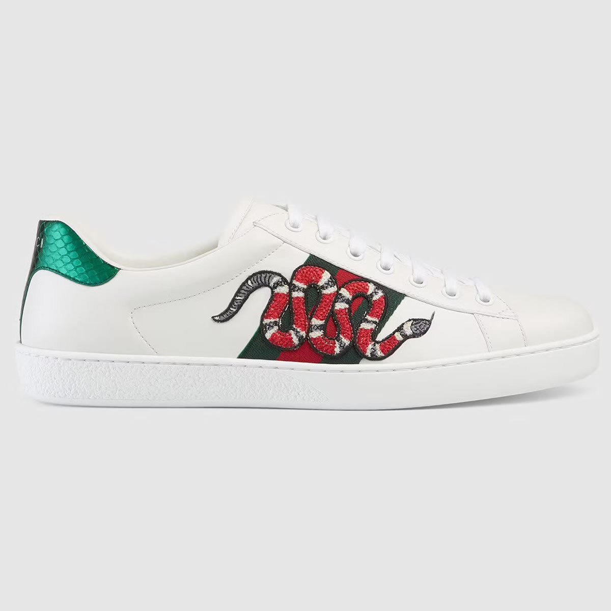G U C C I Gg White Embroidered Ace Sneaker For Mens Womens (1) - www.kitistry.com G U C C I Gg White Embroidered Ace Sneaker For Mens Womens (1) - www.kitistry.com