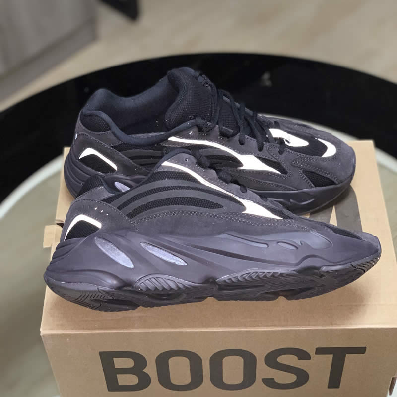 Yeezy Boost 700 V2 Vanta Black Fu6684 (2) - www.kitistry.com Yeezy Boost 700 V2 Vanta Black Fu6684 (2) - www.kitistry.com
