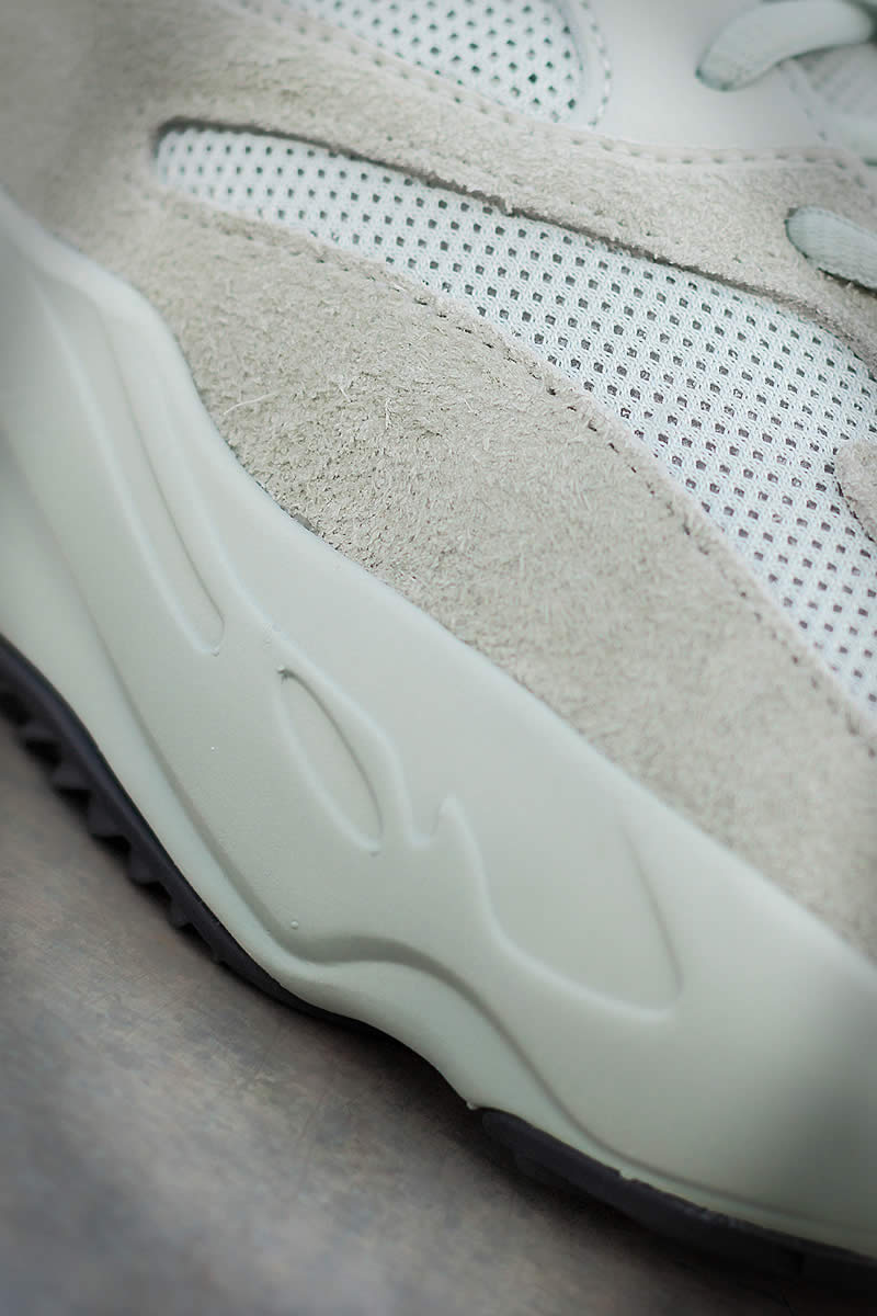 Adidas Yeezy 700 Salt Outfit Reflective Pics Price Release Date Eg7487 (4) - www.kitistry.com Adidas Yeezy 700 Salt Outfit Reflective Pics Price Release Date Eg7487 (4) - www.kitistry.com