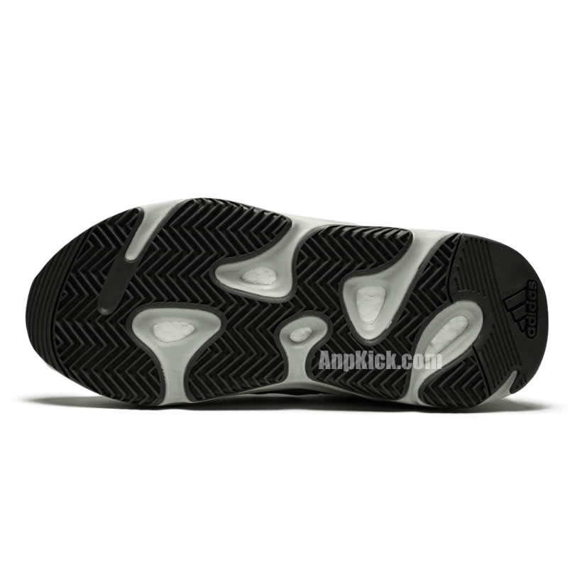 Adidas Yeezy 700 Salt Outfit Reflective Price Release Date Eg7487 (5) - www.kitistry.com Adidas Yeezy 700 Salt Outfit Reflective Price Release Date Eg7487 (5) - www.kitistry.com