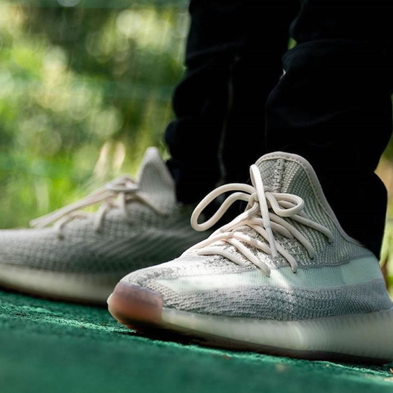 Adidas Yeezy Boost 350 V2 Citrin Non Reflective On Feet Release Date Fw3042 (2) - www.kitistry.com Adidas Yeezy Boost 350 V2 Citrin Non Reflective On Feet Release Date Fw3042 (2) - www.kitistry.com