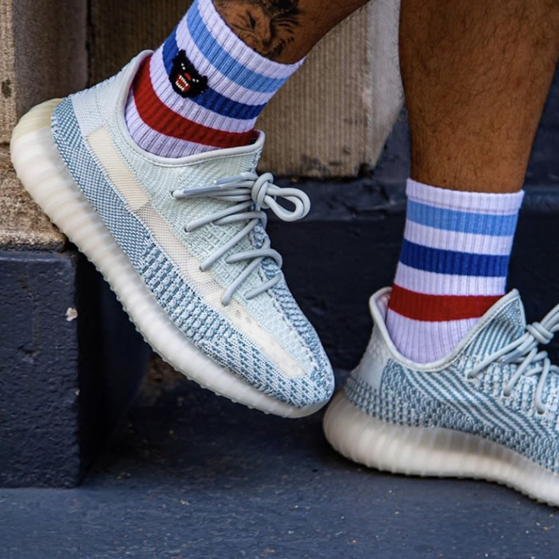 Adidas Yeezy Boost 350 V2 Cloud White Non Reflective On Feet Fw3043 (1) - www.kitistry.com Adidas Yeezy Boost 350 V2 Cloud White Non Reflective On Feet Fw3043 (1) - www.kitistry.com