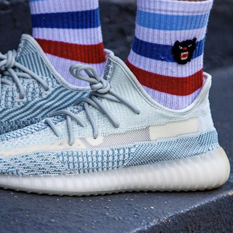 Adidas Yeezy Boost 350 V2 Cloud White Non Reflective On Feet Fw3043 (2) - www.kitistry.com Adidas Yeezy Boost 350 V2 Cloud White Non Reflective On Feet Fw3043 (2) - www.kitistry.com