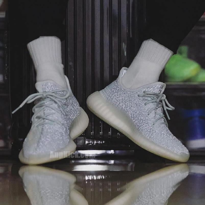 Adidas Yeezy Boost 350 V2 Cloud White On Feet Reflective Release Date Fw5317 (3) - www.kitistry.com Adidas Yeezy Boost 350 V2 Cloud White On Feet Reflective Release Date Fw5317 (3) - www.kitistry.com