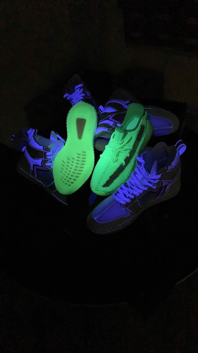 Adidas Yeezy Boost 350 V2 Gitd Glow In The Dark Spring 2019 (11) - www.kitistry.com Adidas Yeezy Boost 350 V2 Gitd Glow In The Dark Spring 2019 (11) - www.kitistry.com