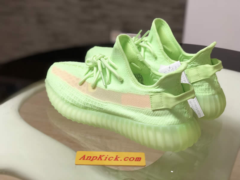 Adidas Yeezy Boost 350 V2 Gitd Glow In The Dark Spring 2019 (2) - www.kitistry.com Adidas Yeezy Boost 350 V2 Gitd Glow In The Dark Spring 2019 (2) - www.kitistry.com