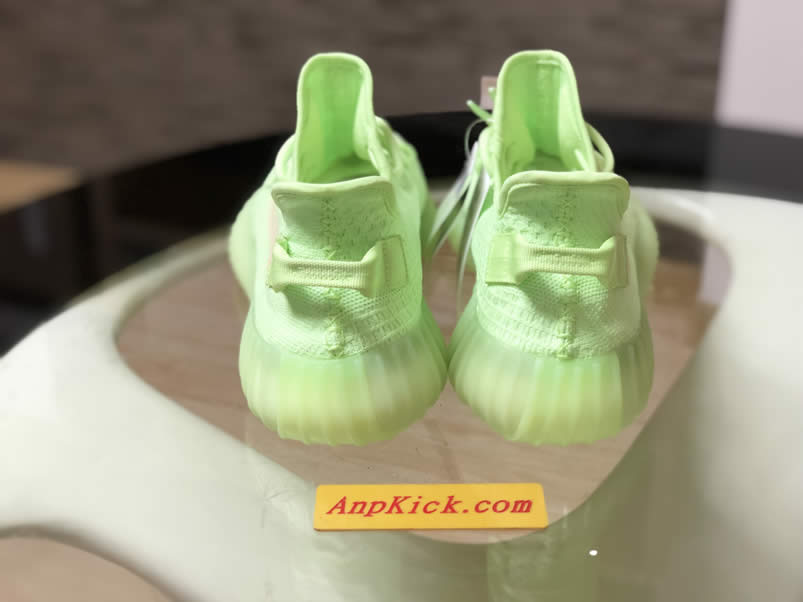 Adidas Yeezy Boost 350 V2 Gitd Glow In The Dark Spring 2019 (3) - www.kitistry.com Adidas Yeezy Boost 350 V2 Gitd Glow In The Dark Spring 2019 (3) - www.kitistry.com