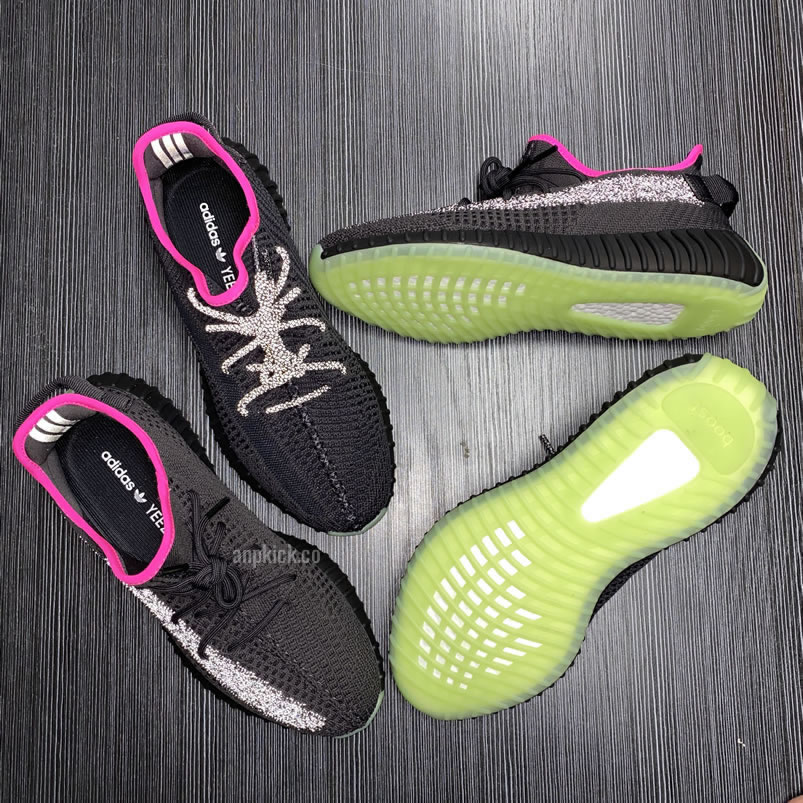 Adidas Yeezy Boost 350 V2 Nrg Red October Non Reflective Ut8830 Reflective Ut8831 (11) - www.kitistry.com