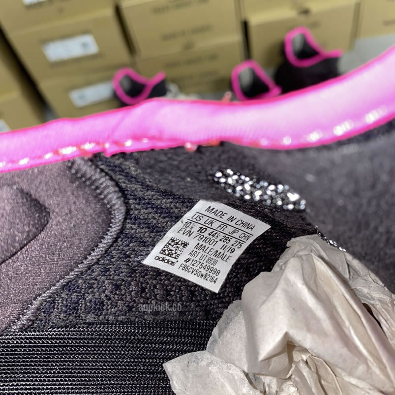Adidas Yeezy Boost 350 V2 Nrg Red October Non Reflective Ut8830 Reflective Ut8831 (9) - www.kitistry.com