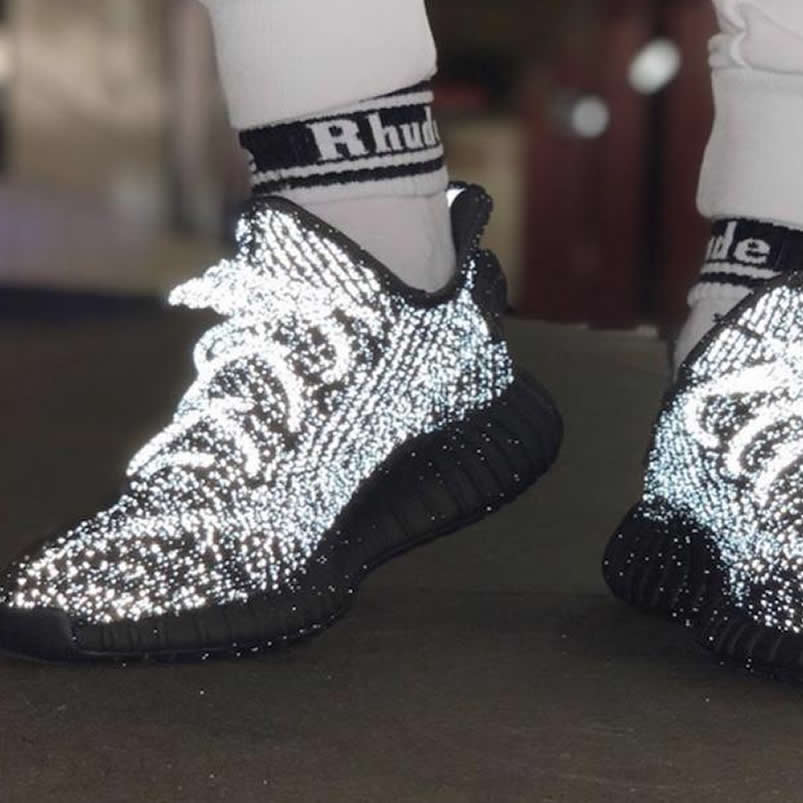 Adidas Yeezy Boost 350 V2 Static 3m Black Reflective Fu9007 On Feet (2) - www.kitistry.com Adidas Yeezy Boost 350 V2 Static 3m Black Reflective Fu9007 On Feet (2) - www.kitistry.com