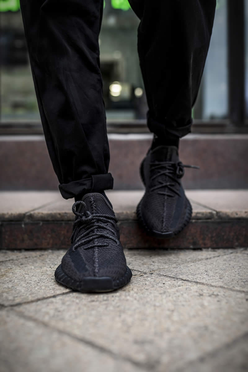 Adidas Yeezy Boost 350 V2 Black None Refective On Feet Fu9013 (5) - www.kitistry.com Adidas Yeezy Boost 350 V2 Black None Refective On Feet Fu9013 (5) - www.kitistry.com