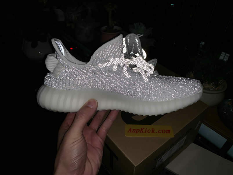 Adidas Yeezy Boost 350 V2 Static Reflective 3m Image Outfits Ef2367 (4) - www.kitistry.com Adidas Yeezy Boost 350 V2 Static Reflective 3m Image Outfits Ef2367 (4) - www.kitistry.com