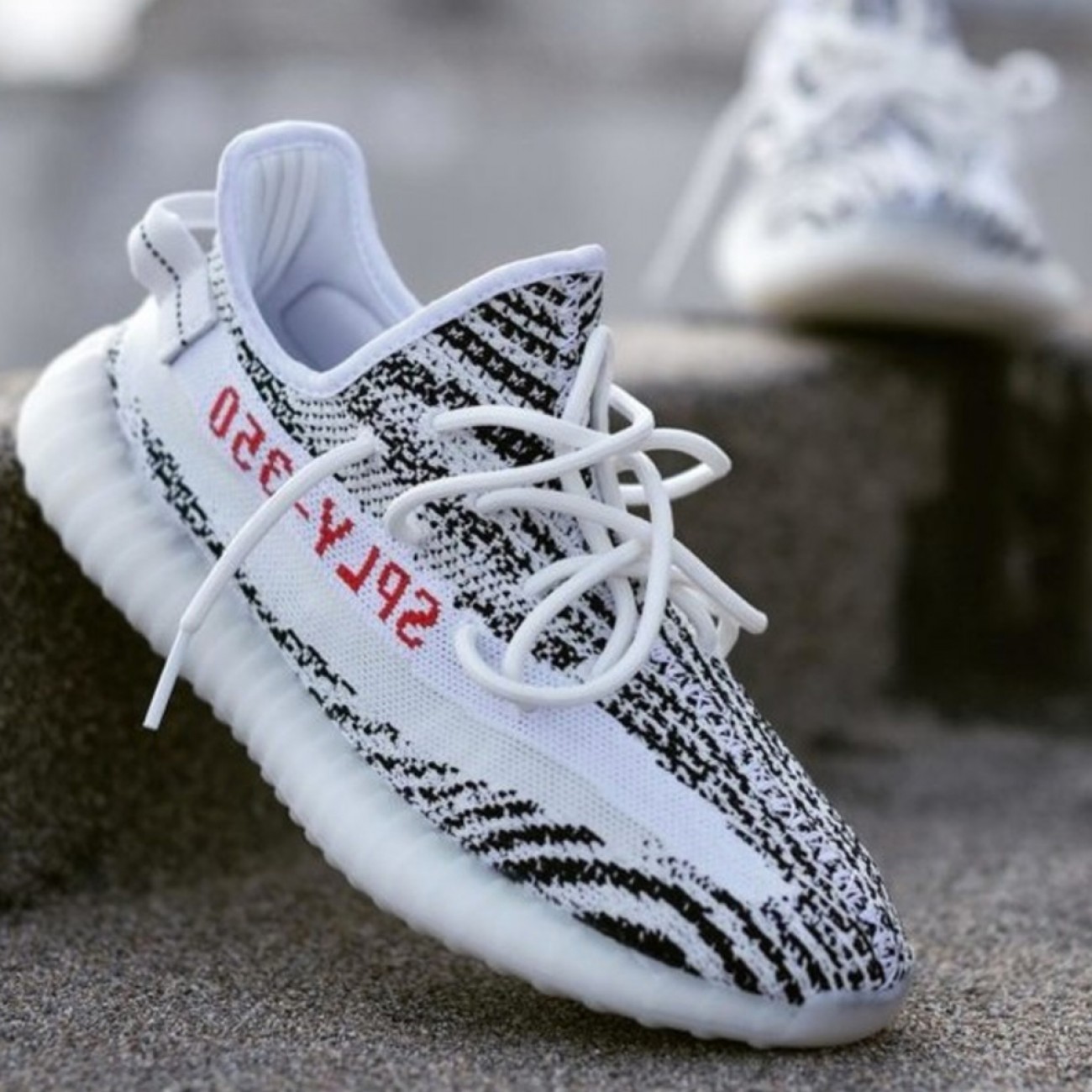 Adidas Yeezy Boost 350 V2 Zebra Cp9654 Outfit 2018 Release Date (6) - www.kitistry.com Adidas Yeezy Boost 350 V2 Zebra Cp9654 Outfit 2018 Release Date (6) - www.kitistry.com