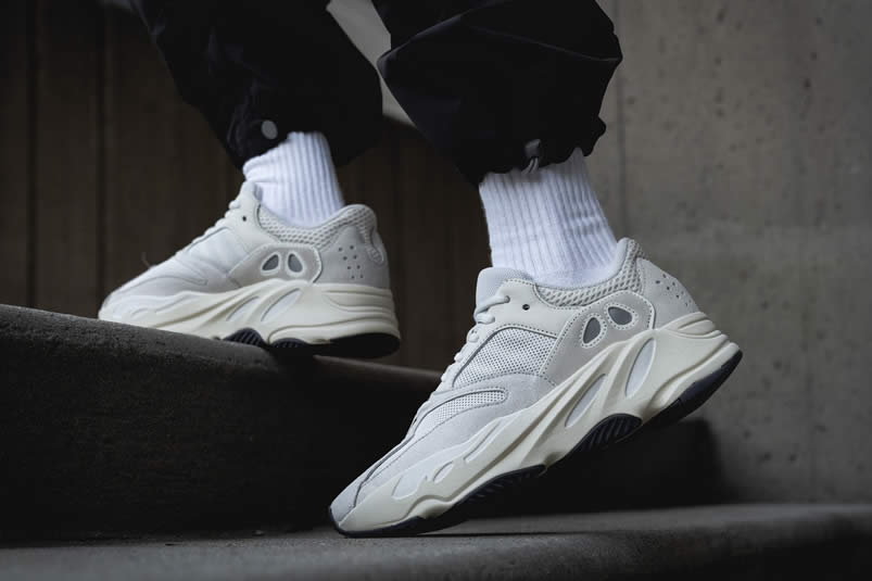 Adidas Yeezy Boost 700 Analog On Foot Outfit Release Date Eg7596 (1) - www.kitistry.com Adidas Yeezy Boost 700 Analog On Foot Outfit Release Date Eg7596 (1) - www.kitistry.com
