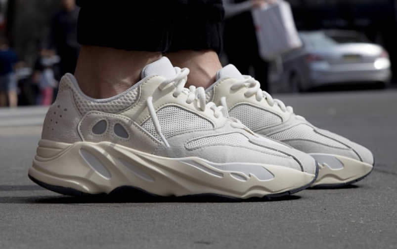Adidas Yeezy Boost 700 Analog On Foot Outfit Release Date Eg7596 (3) - www.kitistry.com Adidas Yeezy Boost 700 Analog On Foot Outfit Release Date Eg7596 (3) - www.kitistry.com