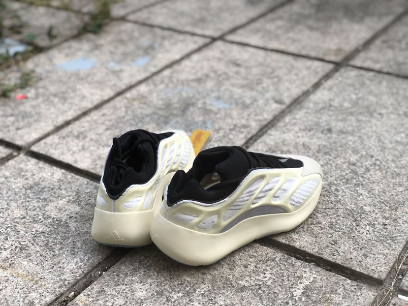 Adidas Yeezy Boost 700 V3 Azael Anpkick Release Date Fw4980 (2) - www.kitistry.com Adidas Yeezy Boost 700 V3 Azael Anpkick Release Date Fw4980 (2) - www.kitistry.com