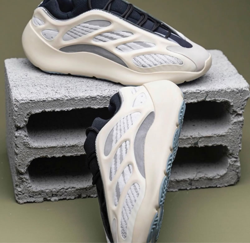 Adidas Yeezy Boost 700 V3 Azael Release Date Fw4980 (13) - www.kitistry.com Adidas Yeezy Boost 700 V3 Azael Release Date Fw4980 (13) - www.kitistry.com