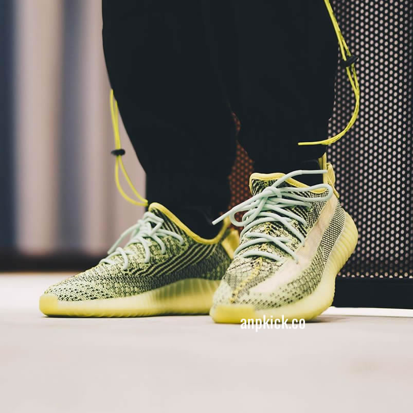 Adidas Yeezy Boost 350 V2 Yeezreel Reflective Green Black On Feet Release Date Fw4130 (1) - www.kitistry.com Adidas Yeezy Boost 350 V2 Yeezreel Reflective Green Black On Feet Release Date Fw4130 (1) - www.kitistry.com