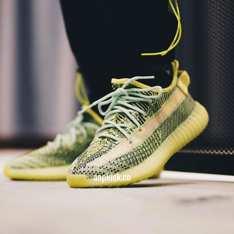 Adidas Yeezy Boost 350 V2 Yeezreel Reflective Green Black On Feet Release Date Fw4130 (3) - www.kitistry.com Adidas Yeezy Boost 350 V2 Yeezreel Reflective Green Black On Feet Release Date Fw4130 (3) - www.kitistry.com