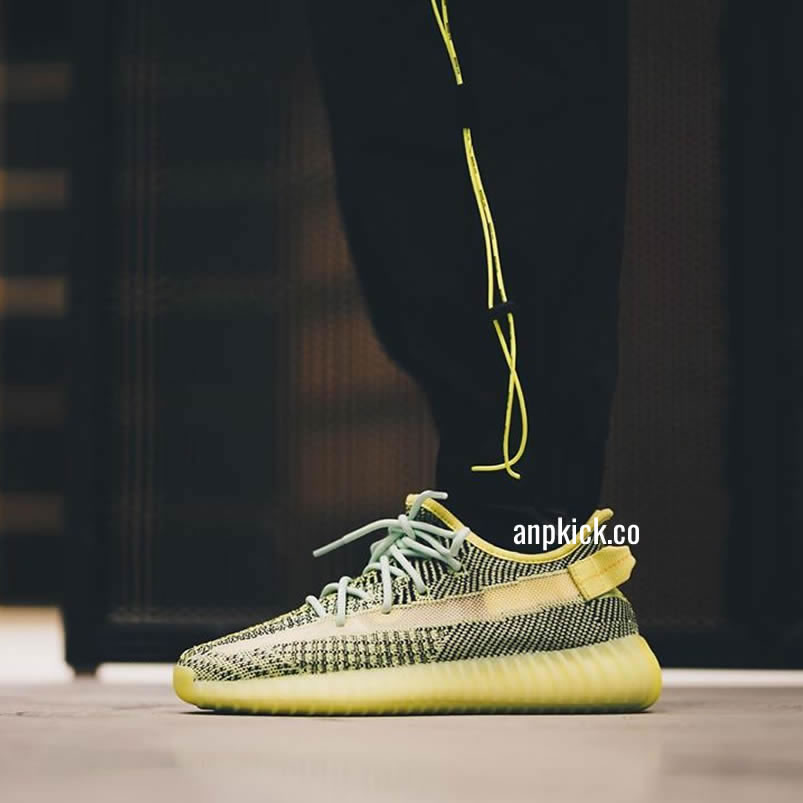 Adidas Yeezy Boost 350 V2 Yeezreel Reflective Green Black On Feet Release Date Fw4130 (4) - www.kitistry.com Adidas Yeezy Boost 350 V2 Yeezreel Reflective Green Black On Feet Release Date Fw4130 (4) - www.kitistry.com