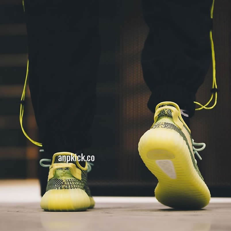 Adidas Yeezy Boost 350 V2 Yeezreel Reflective Green Black On Feet Release Date Fw4130 (5) - www.kitistry.com Adidas Yeezy Boost 350 V2 Yeezreel Reflective Green Black On Feet Release Date Fw4130 (5) - www.kitistry.com