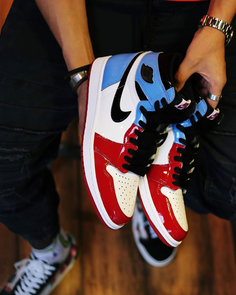 Air Jordan 1 High Og Fearless Mens Womens In Hand Release Date Ck5666 100 (3) - www.kitistry.com Air Jordan 1 High Og Fearless Mens Womens In Hand Release Date Ck5666 100 (3) - www.kitistry.com
