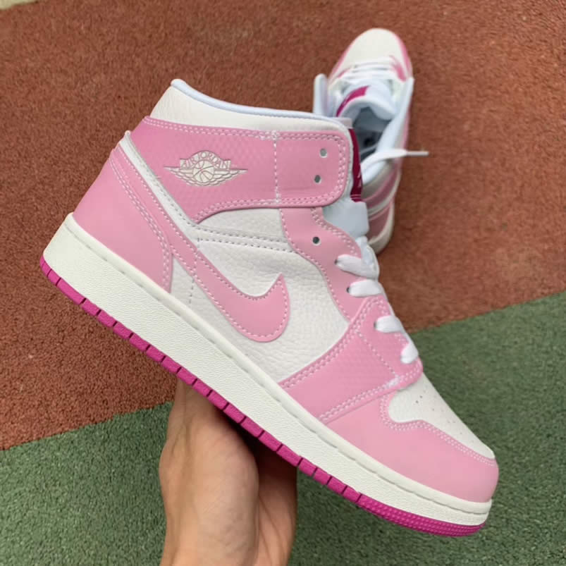 Air Jordan 1 Retro Custom Mid Gs Womens Pink Light Bone Chameleon 555112 Id (1) - www.kitistry.com Air Jordan 1 Retro Custom Mid Gs Womens Pink Light Bone Chameleon 555112 Id (1) - www.kitistry.com