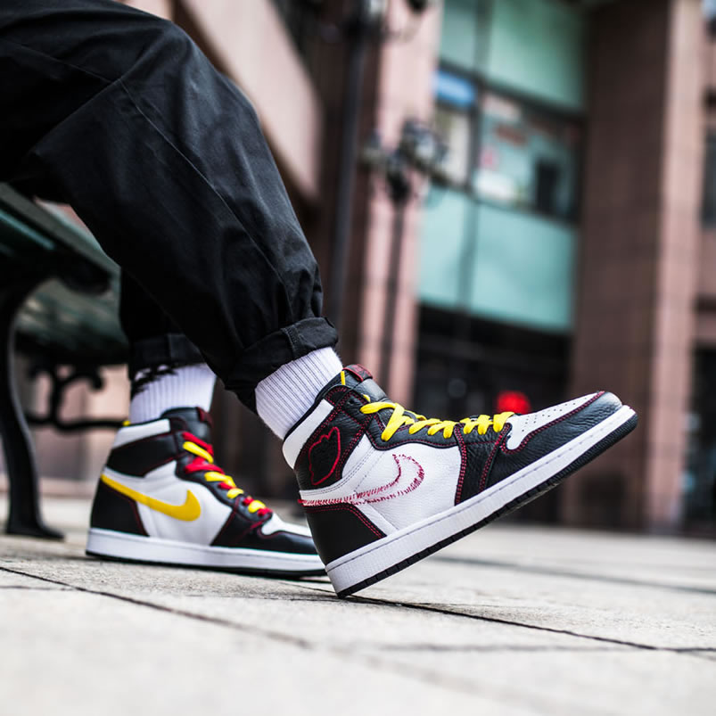 Air Jordan 1 Retro High Og Defiant Tour Dynamic Yellow On Feet Cd6579 071 (2) - www.kitistry.com Air Jordan 1 Retro High Og Defiant Tour Dynamic Yellow On Feet Cd6579 071 (2) - www.kitistry.com