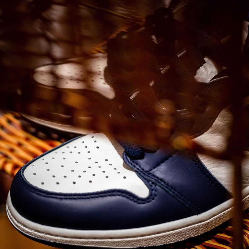 Air Jordan 1 Retro High Og Obsidian University Blue Unc 555088 140 (10) - www.kitistry.com Air Jordan 1 Retro High Og Obsidian University Blue Unc 555088 140 (10) - www.kitistry.com