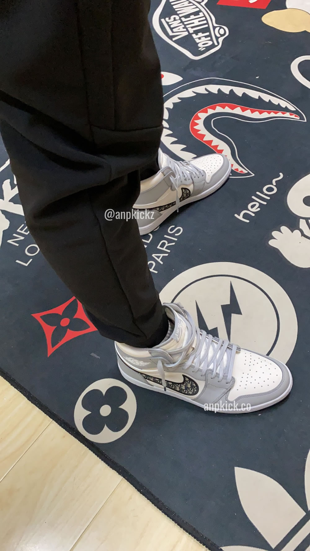 Dior Air Jordan 1 High Og Cn8607 002 On Feet Anpkickz (4) - www.kitistry.com Dior Air Jordan 1 High Og Cn8607 002 On Feet Anpkickz (4) - www.kitistry.com